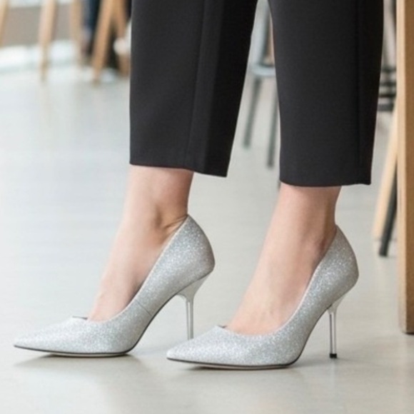 Good American Shimmering Silver Heels - Picture 3 of 10